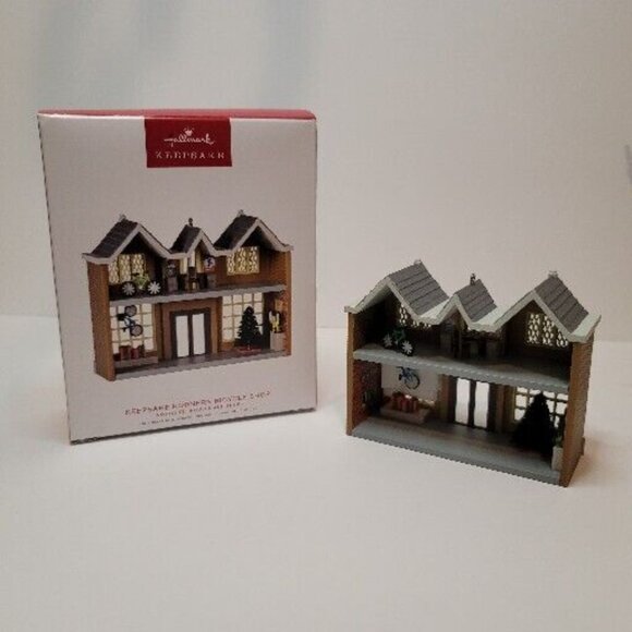 2022 Hallmark Christmas Ornament Keepsake Korners Bicycle Shop #39 Nostalgic - Picture 8 of 12